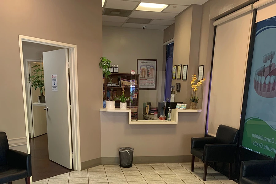 Lobby area of Pico Dental Group1
